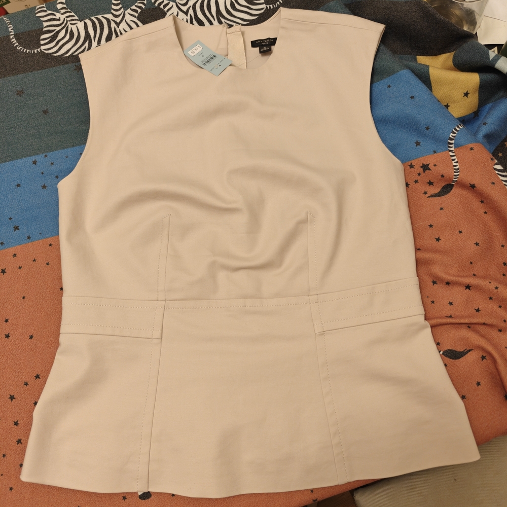 NWt Ann Taylor Size 8P
